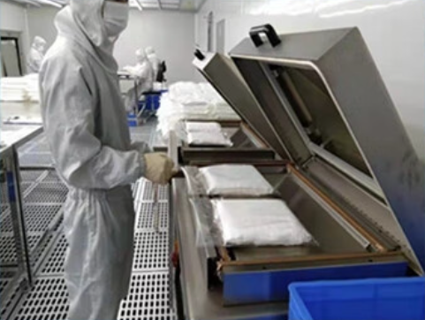 Cleanroom Wiper 100% Polyester Wiper Laser Cut Cleanroom Wipe